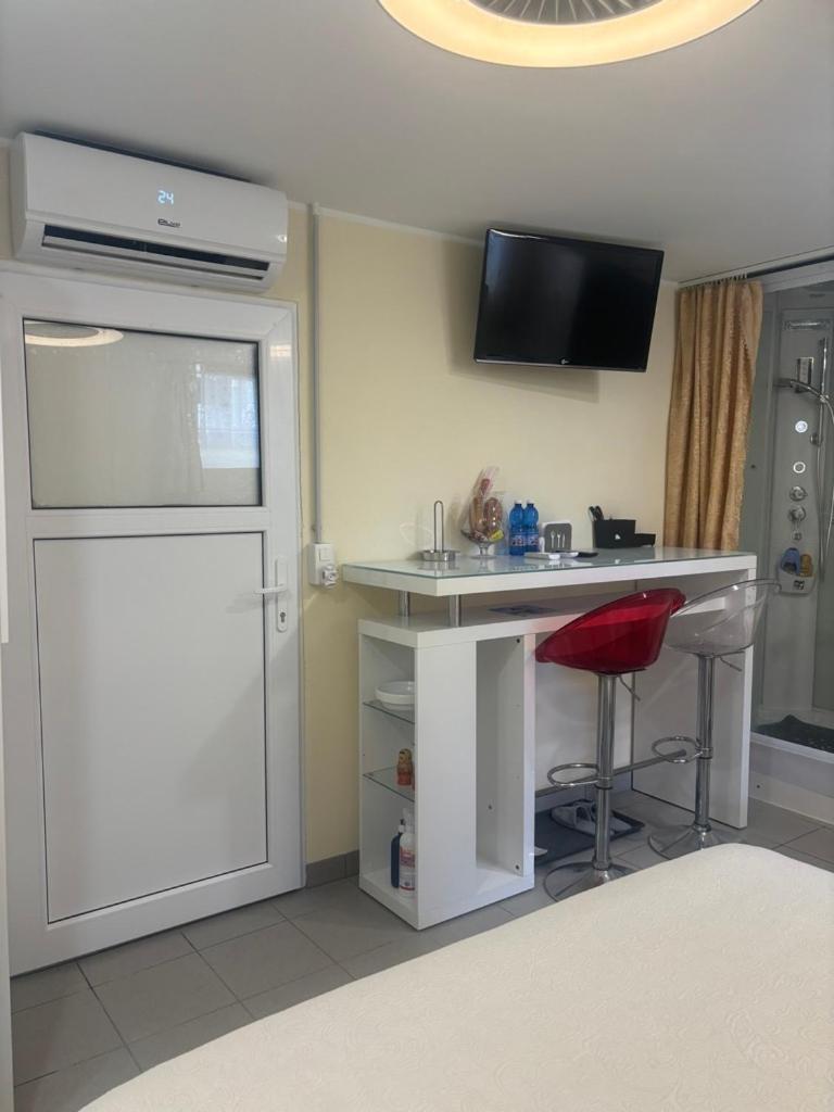 Small Apartments In Lamone 외부 사진